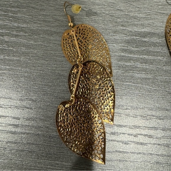 Rose Gold Lightweight Dangle Shoulder Duster Earrings - Picture 3 of 3